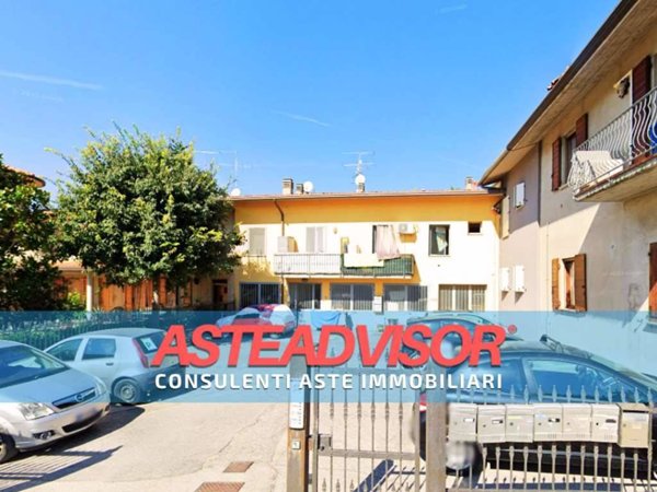 appartamento in vendita a Lonato del Garda in zona Sedena