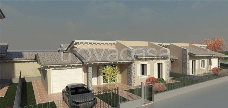 casa indipendente in vendita a Lonato del Garda
