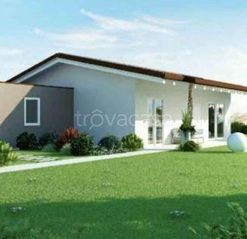 casa indipendente in vendita a Lonato del Garda