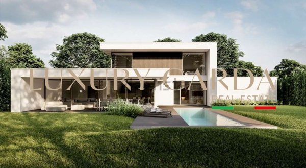 casa indipendente in vendita a Lonato del Garda