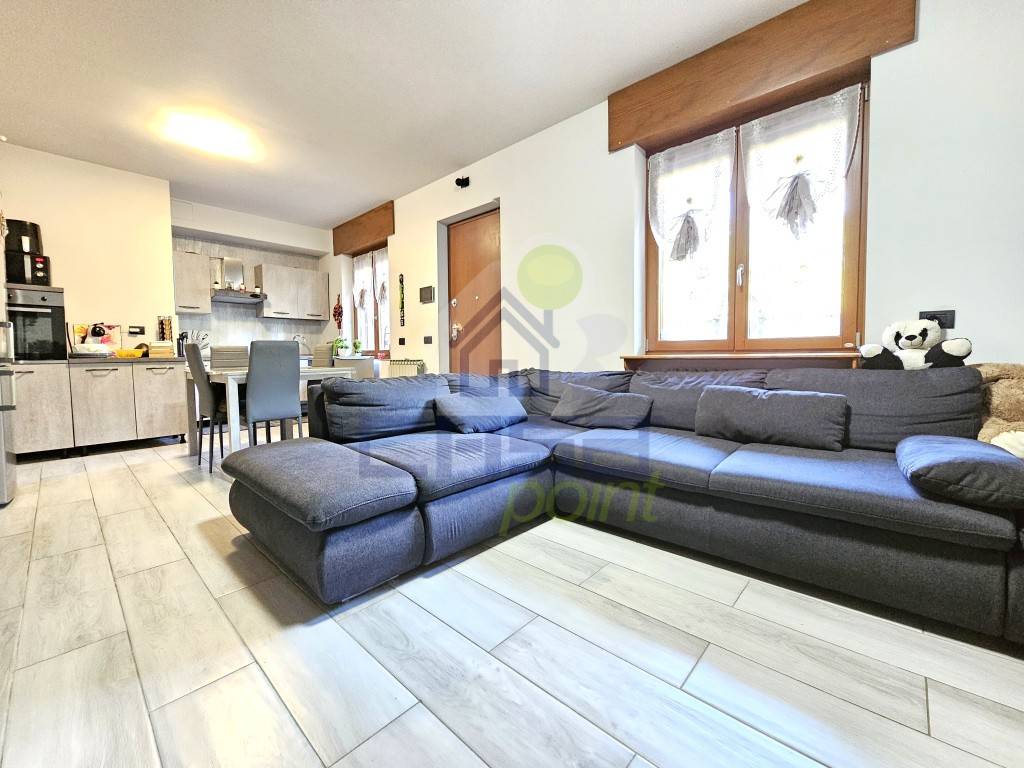 casa indipendente in vendita a Lonato del Garda