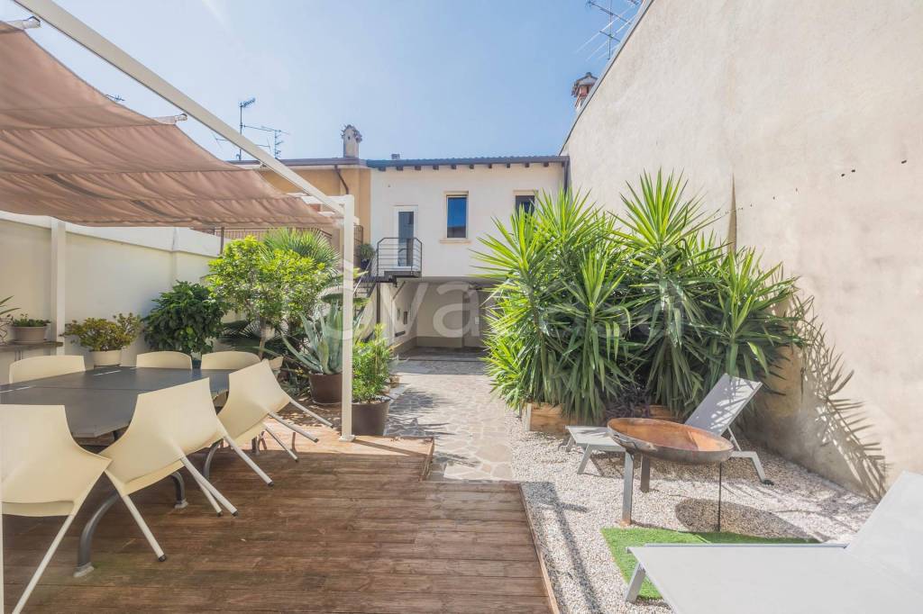 casa semindipendente in vendita a Lonato del Garda