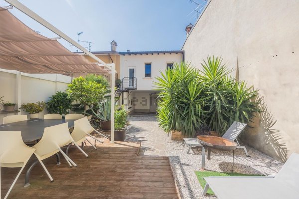 casa semindipendente in vendita a Lonato del Garda