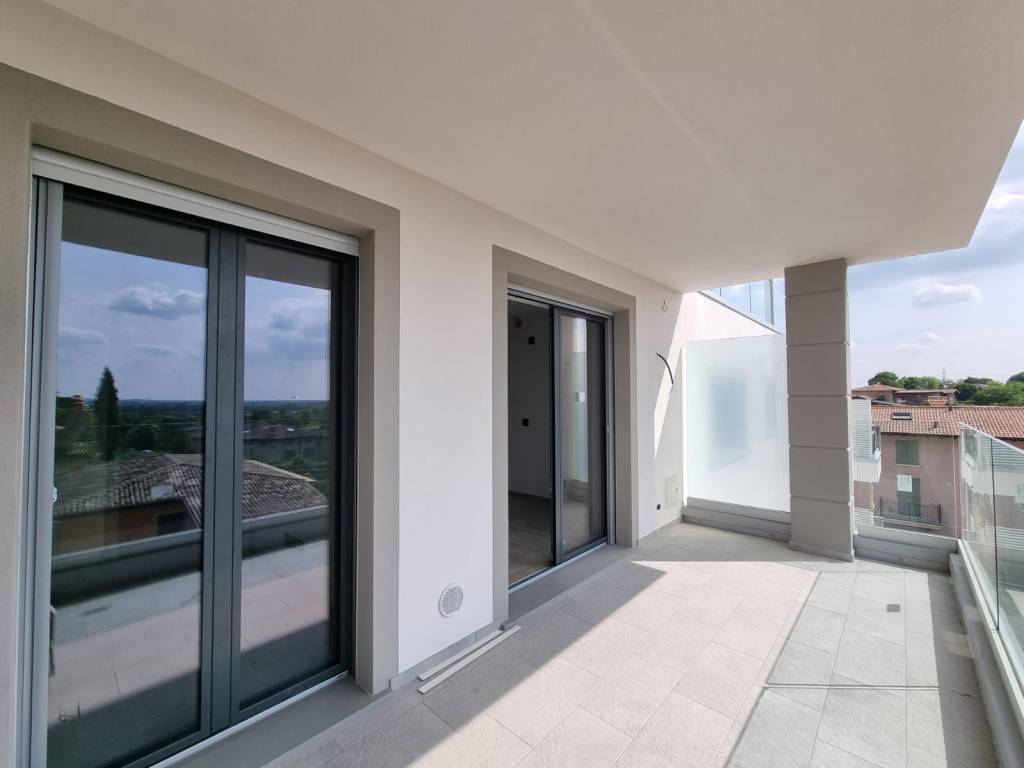 appartamento in vendita a Lonato del Garda