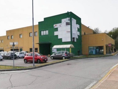 negozio in vendita a Lonato del Garda