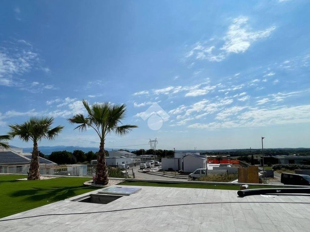 casa indipendente in vendita a Lonato del Garda
