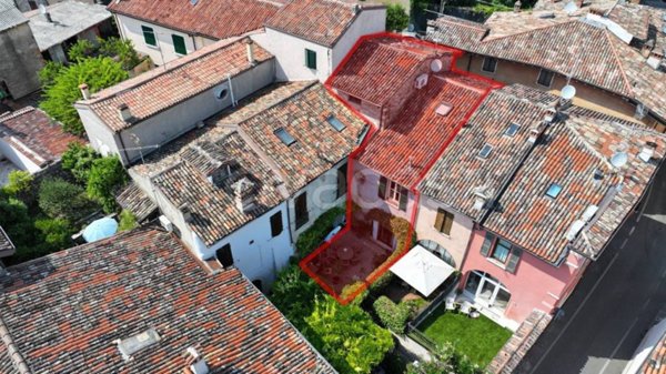 casa indipendente in vendita a Lonato del Garda