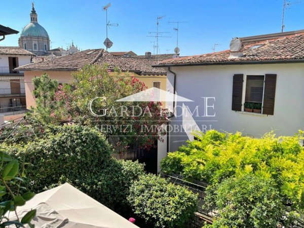 casa indipendente in vendita a Lonato del Garda