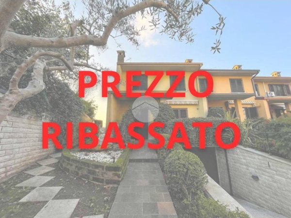 casa indipendente in vendita a Lonato del Garda