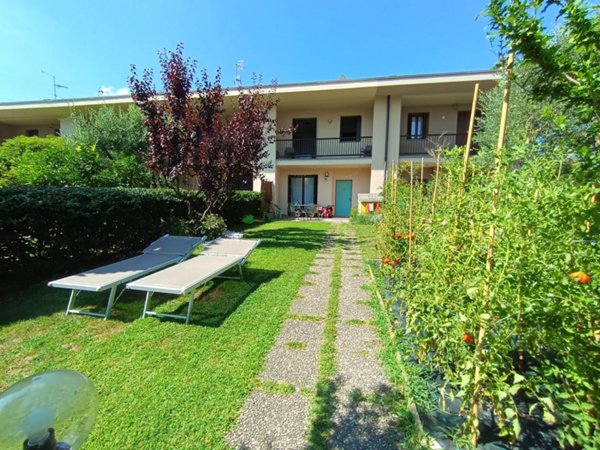 casa indipendente in vendita a Lonato del Garda
