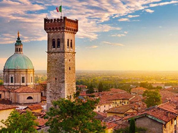 casale in vendita a Lonato del Garda