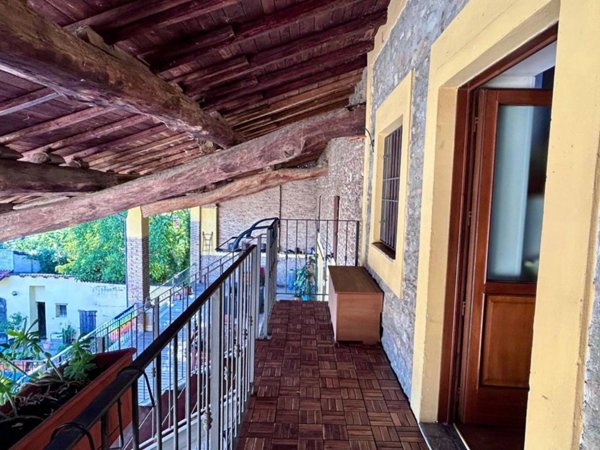 appartamento in vendita a Lonato del Garda in zona Campagna Sotto