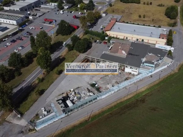 negozio in vendita a Lonato del Garda