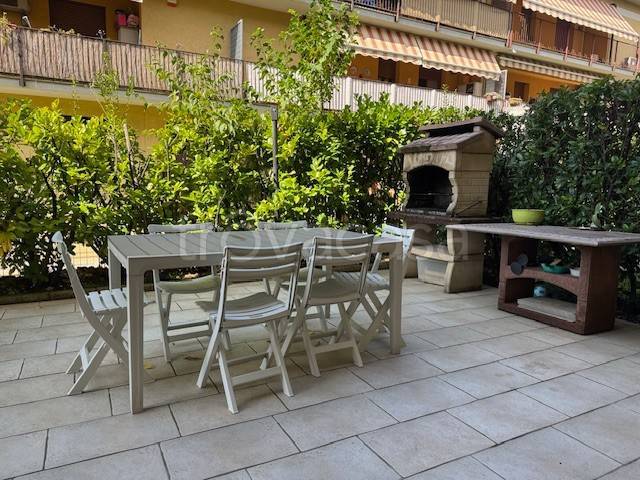 appartamento in vendita a Lonato del Garda in zona San Polo