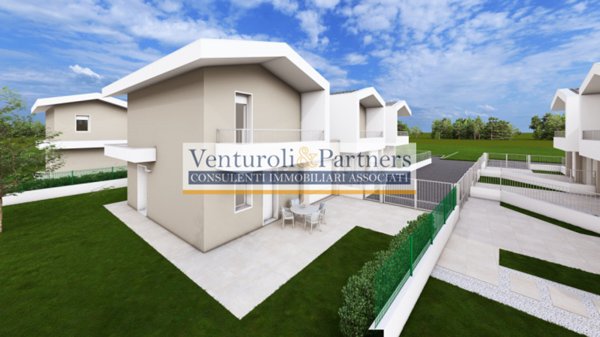 casa indipendente in vendita a Lonato del Garda