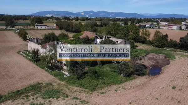 casa indipendente in vendita a Lonato del Garda
