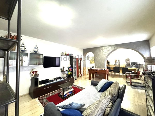 casa indipendente in vendita a Lonato del Garda in zona Sedena