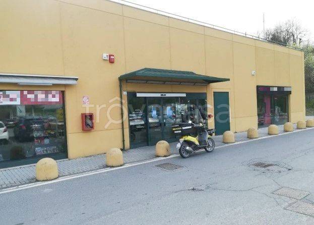 negozio in vendita a Lonato del Garda