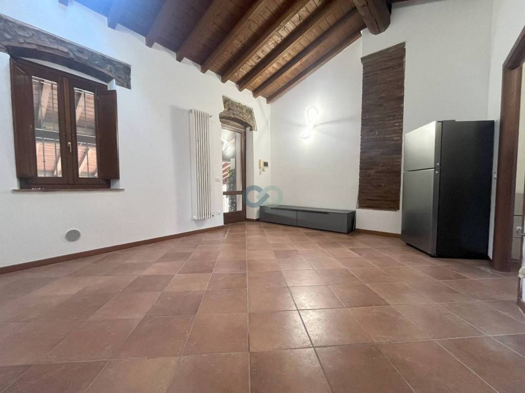 appartamento in vendita a Lonato del Garda in zona Cominello