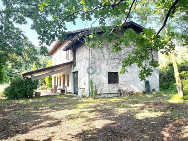 casa indipendente in vendita a Lonato del Garda in zona San Cipriano