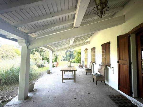 casa indipendente in vendita a Lonato del Garda in zona San Cipriano