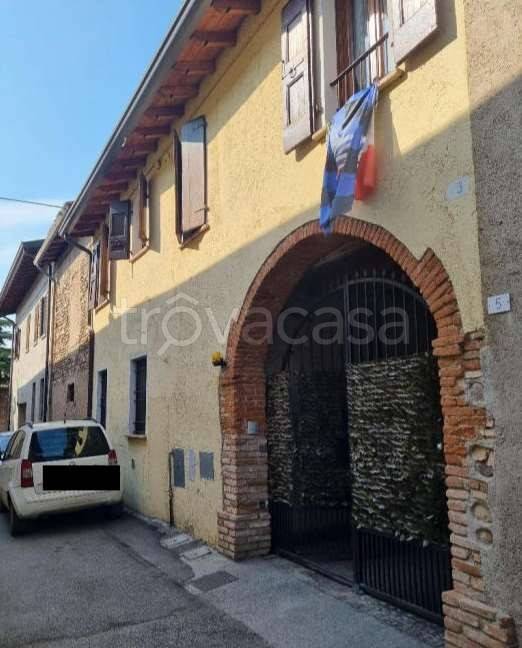 appartamento in vendita a Lonato del Garda in zona Esenta