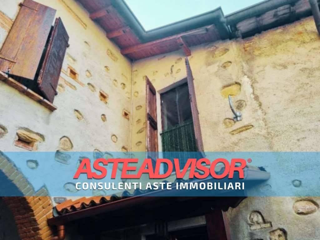 appartamento in vendita a Lonato del Garda in zona Esenta