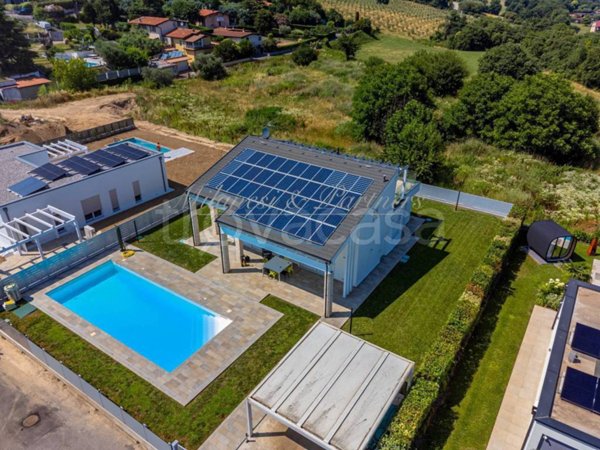 casa indipendente in vendita a Lonato del Garda