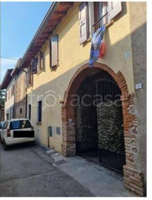 appartamento in vendita a Lonato del Garda in zona Esenta