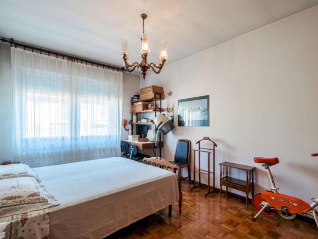 appartamento in vendita a Lonato del Garda in zona San Polo