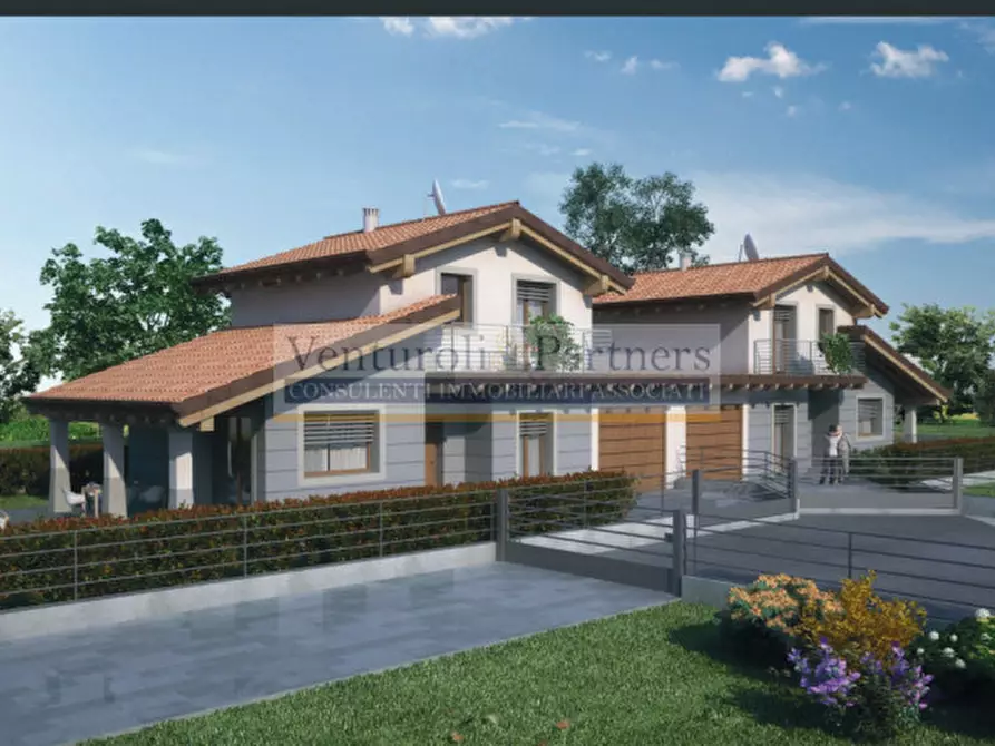 casa indipendente in vendita a Lonato del Garda