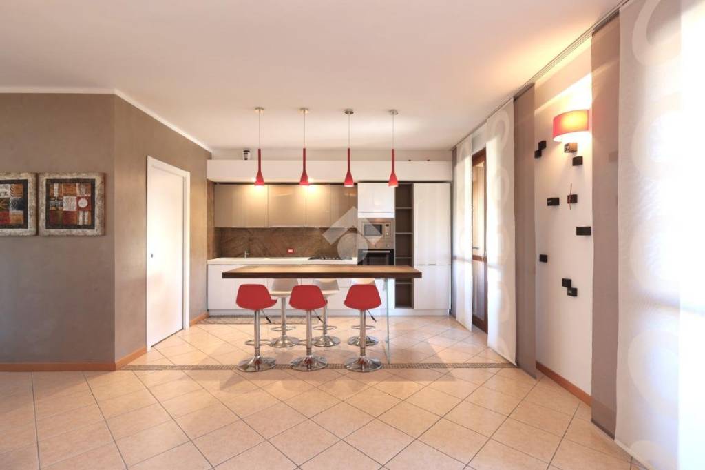 appartamento in vendita a Lonato del Garda
