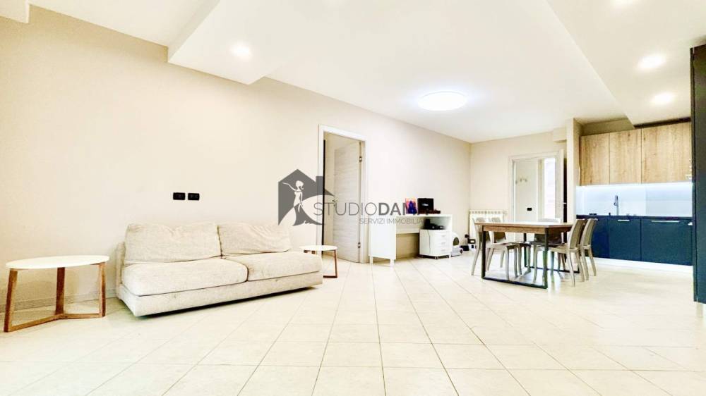 appartamento in vendita a Lonato del Garda in zona Esenta