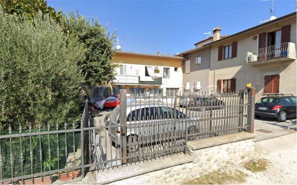 appartamento in vendita a Lonato del Garda in zona Sedena