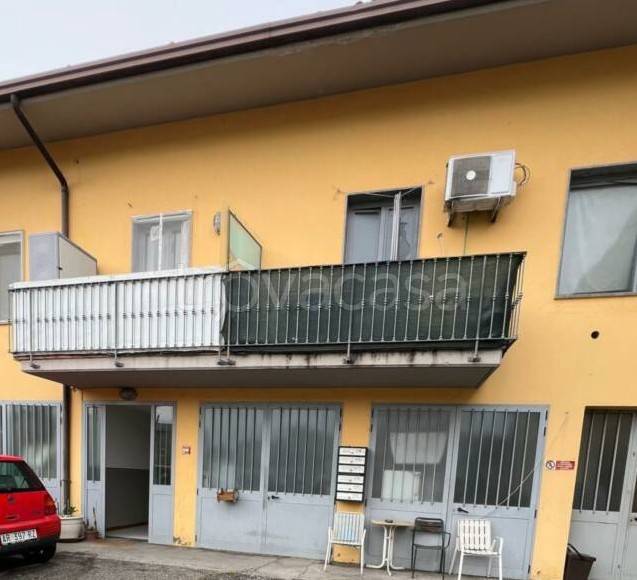 appartamento in vendita a Lonato del Garda in zona Sedena
