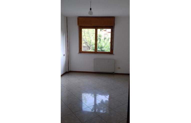 appartamento in vendita a Lonato del Garda in zona San Polo