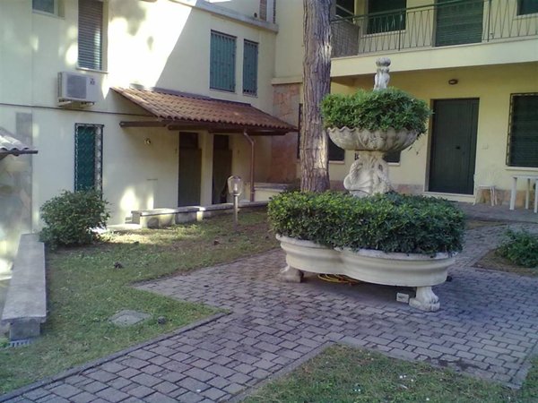 appartamento in vendita a Lonato del Garda in zona Lido