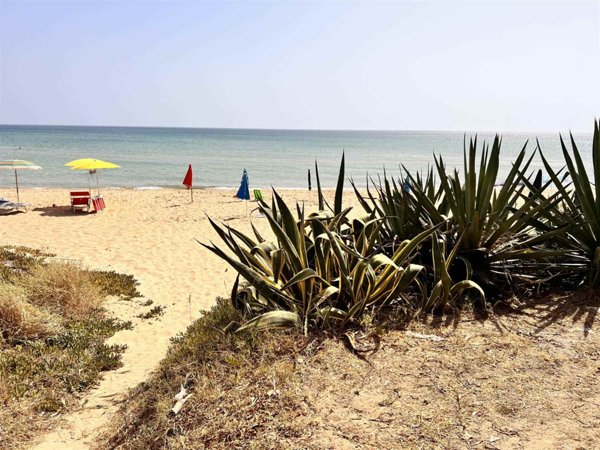 casa indipendente in vendita a Lonato del Garda in zona Lido