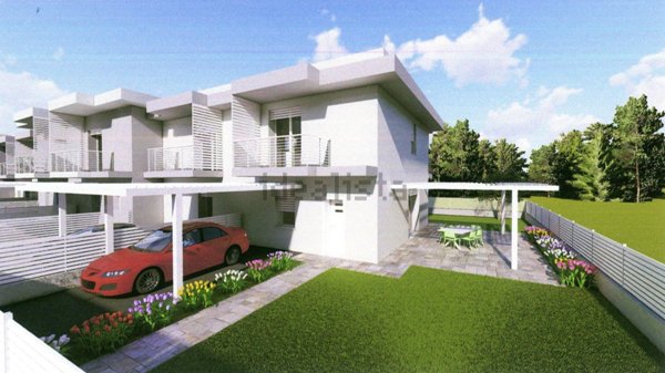 casa indipendente in vendita a Lonato del Garda