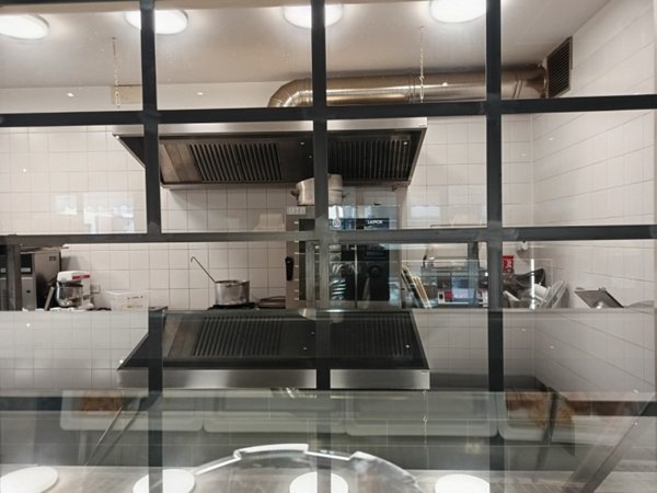 negozio in vendita a Lonato del Garda