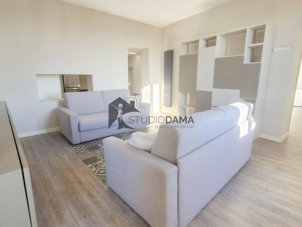 casa indipendente in vendita a Lonato del Garda