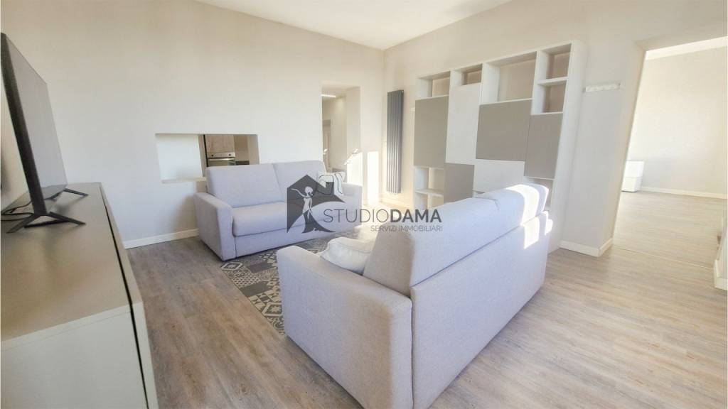 casa indipendente in vendita a Lonato del Garda