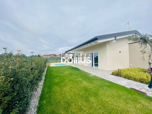 casa indipendente in vendita a Lonato del Garda