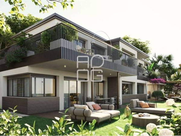 appartamento in vendita a Lonato del Garda in zona Barcuzzi