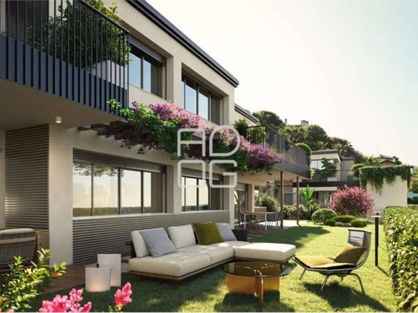 appartamento in vendita a Lonato del Garda in zona Barcuzzi