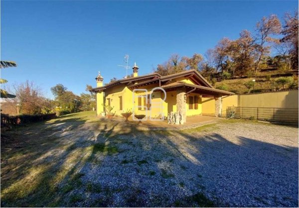 casa indipendente in vendita a Lonato del Garda in zona Brodena