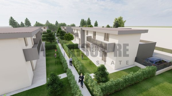 casa indipendente in vendita a Lonato del Garda