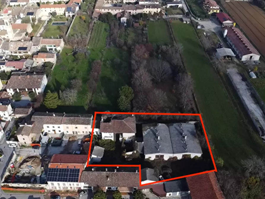 casa indipendente in vendita a Lonato del Garda in zona Esenta