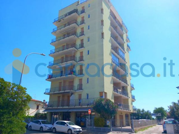 appartamento in vendita a Lonato del Garda in zona Lido