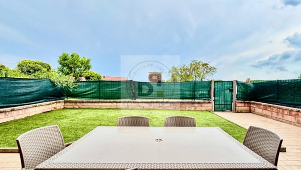 appartamento in vendita a Lonato del Garda in zona Esenta